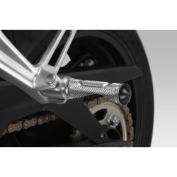 R-0831 : Coperchio dei piedi passeggero DPM CB650 CBR650